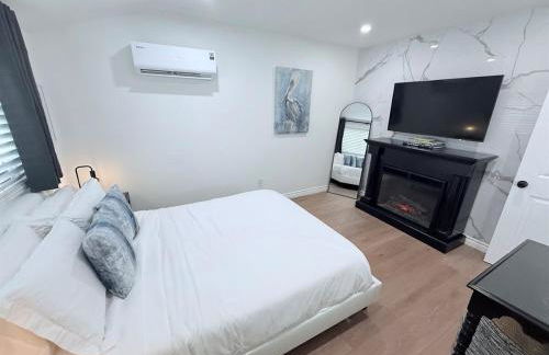 Private 1BR 1BA Suite, Kitchen, Fireplace, Parking - Foto 7