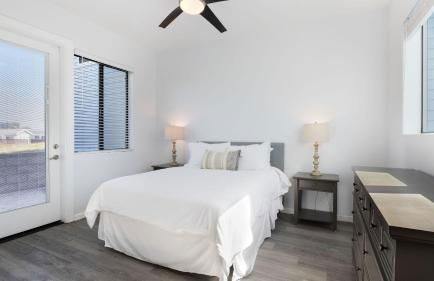 Oceanfront 2BR Rooftop Deck Beach Access Strand Way B - Photo 15