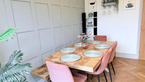 Luxury House - Sleeps 6 - near Nec Parking - Foto 4, furniture