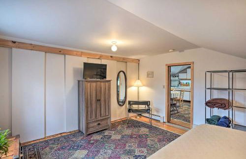 New York Vacation Rental with Smart TVs and Cable - Foto 12