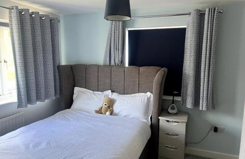 4 Bedroom home with study space - Foto 12