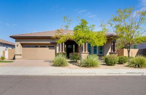 6 Mi to Luke AFB Oasis with Private Pool - Foto 4