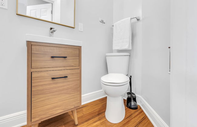 Brewerytown Balcony Retreat W Oxford 1BR - Foto 13