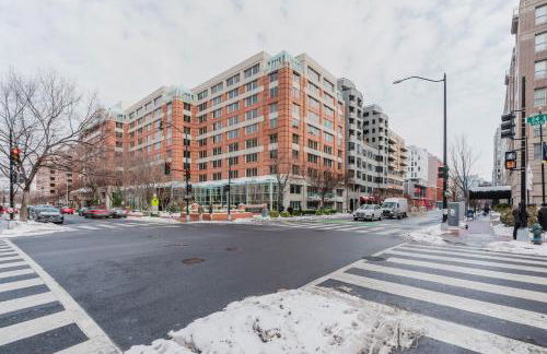 Foggy Bottom 1BR w Gym DM Roof nr Georgetown WDC-174 - Foto 5