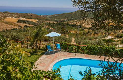 Calàmi - Villa Romeo - Private Apartments with Pool, Seaview & Olive Grove - Foto 3