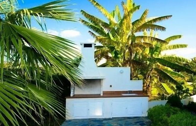 Aura Holiday Villas - Photo 37