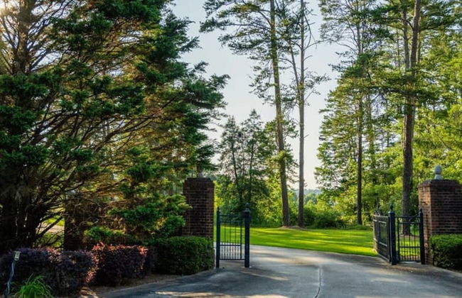 Private Resort - Lake Lanier Paradise - Foto 54