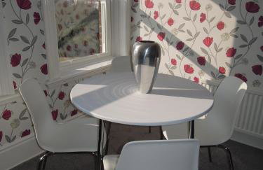 Special seafront apartment - Photo 4