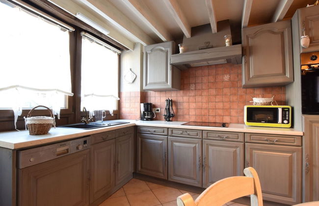 Beautiful Cottage in Malempre With Fenced Garden - Photo 8