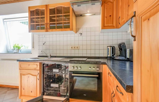 Holiday Home in the Eifel-mosel With Garden - Foto 9