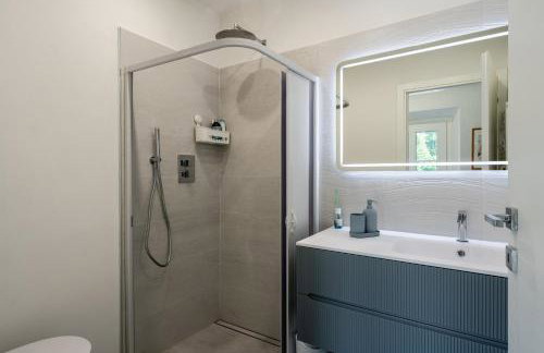 Charming Tuscan Stone House - Photo 17