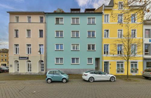 Zentrale Design Wohnung in Ufernähe - 105 qm - Parkplatz - Küche - Netflix - Foto 16
