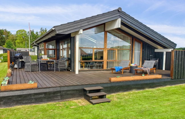 "Anniken" - 250m from the sea - Foto 1