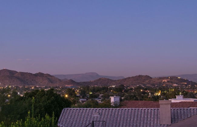 Casa Buenaluxurious Retreat w/2 Masters & Views! - Photo 19