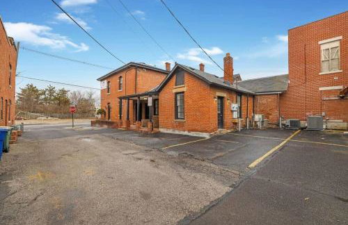 Housepitality - The Reichstag Suite - Modern - Foto 26
