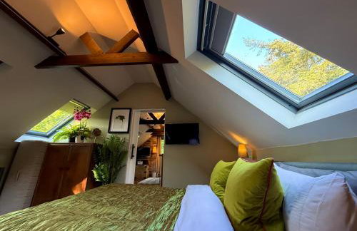 Sunridge Fishing Lodge with Hot Tub & Giant Cinema - Foto 78