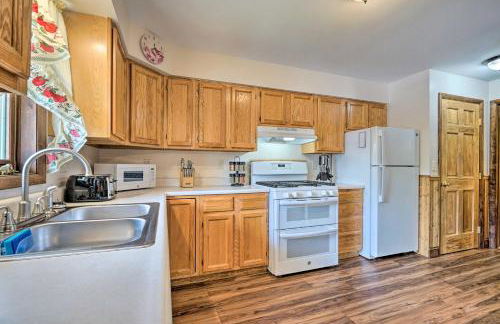 Bolton Landing Winter Escape Walk to Lake! - Foto 11