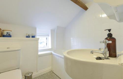 Virginia Cottage - Photo 16