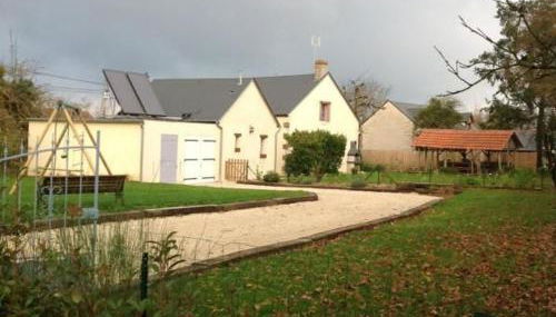 Charmant gîte rénové avec jardin, proche du Val de Loire et du Sancerrois, idéal pour familles - FR-1-590-33 - Photo 3