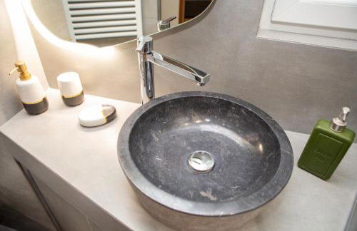 Cozy Penthouse next to Station - Foto 11