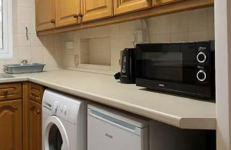 Elegant & Cozy 3 Bed End Terraced Stay - Foto 23