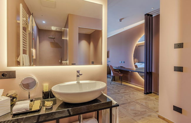 Hotel DeVille - Photo 71