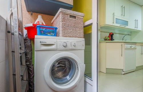 Sensacional Apt 2 Hab 2 baños 4 pax Aljarafe Metro - Photo 26