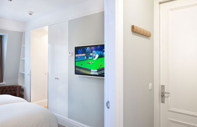 BizStay Park Central Executive - Photo 35