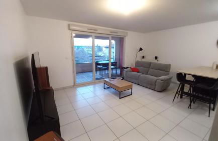 Le Barbusse LYON-T3-Garage-Terrasse-3 lits-Home Cinema - Foto 8