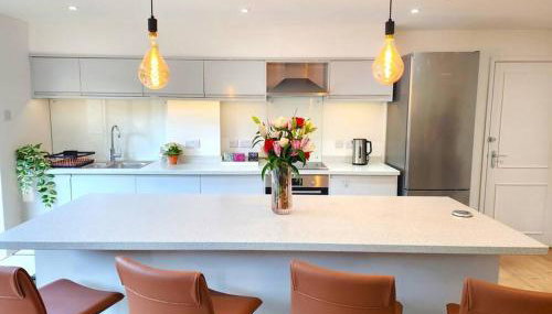 Hutchcomb Villa, 4 Bed Luxury House,Oxford+Parking - Foto 2, stove