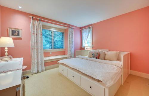 Hot Tub, Gym, Game Room! Luxe Estate in Longmeadow - Foto 24