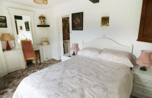 Sally's Cottage - Photo 12