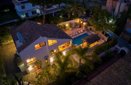 Vacation Marbella I Villa La Cabane, Luxury, Heated Pool, 300m to the Beach - Foto 9