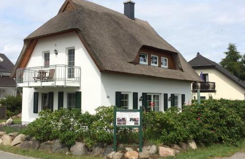 Reetdachhaus am Bodden Middelhagen - Foto 1