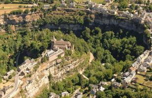 Villa contemporaine avec piscine sur 4000 m2 à Rodez 9 personnes - Photo 36