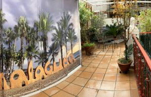 Maravilloso apartamento céntrico de 70m2, jardín propio 40m2 con piscina para niños y parking opcional - Foto 30