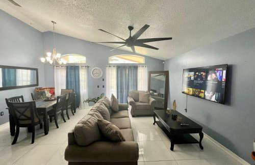 Grand Family Superior 4BD House Near Disney Parks - Foto 14