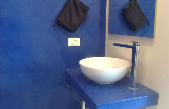 Villa Venice Movie - Photo 26