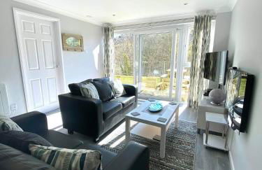 2 Bed Villa Sleeps 4 - Wifi, Garden, Sea Views - Foto 22