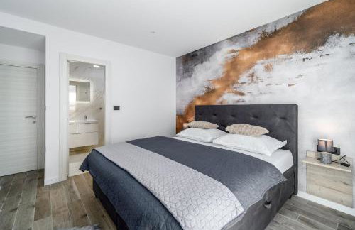 Villa BAMM with heated 36sqm pool, 5 en-suite bedrooms and panoramic sea views - Foto 32