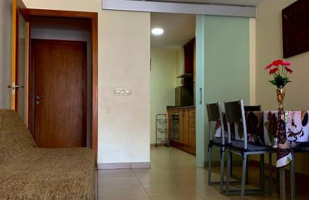 Bright & spacious 2BR in Fenals with pool view - Foto 7