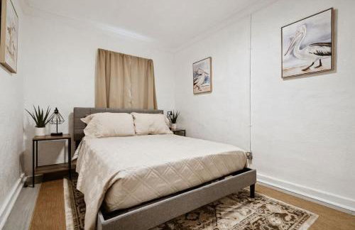 Pensacola Pad 1BR 1BA Modern - Foto 10