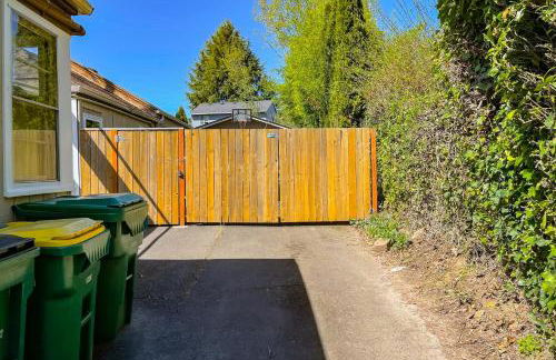 Treehouse Cottage - Photo 9