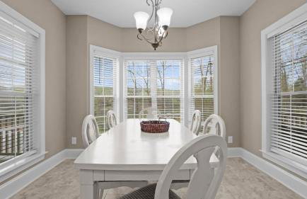 Sleeps 22, Lakefront w/ Private Dock & Pool, 2 Houses Lake Living by Avantstay - Foto 138