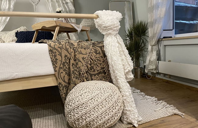 Cozy 1Br Apts with Yard and Parking - Photo 6