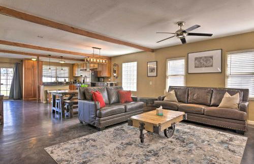 Work, Play, Explore! Cottage 2 Mi to Dtwn Phoenix - Foto 3