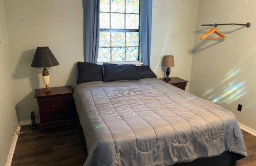 Lakehouse Getaway with Beautiful Views - Foto 17