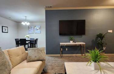 Townhouse near AT&T stadium, Six Flags & Epic Waterpark - Foto 14