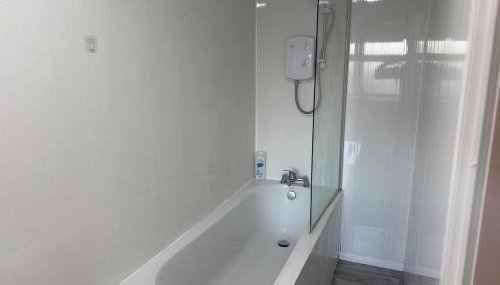 Zinoc Seaside Apartment - Foto 4, Shower