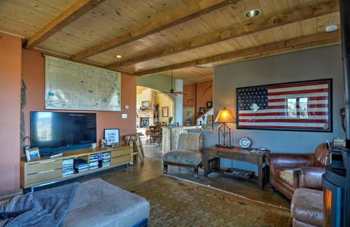 Solar-Powered Rocky Mountain Retreat for an Off-Grid Vacation in Colorado - Photo 16
